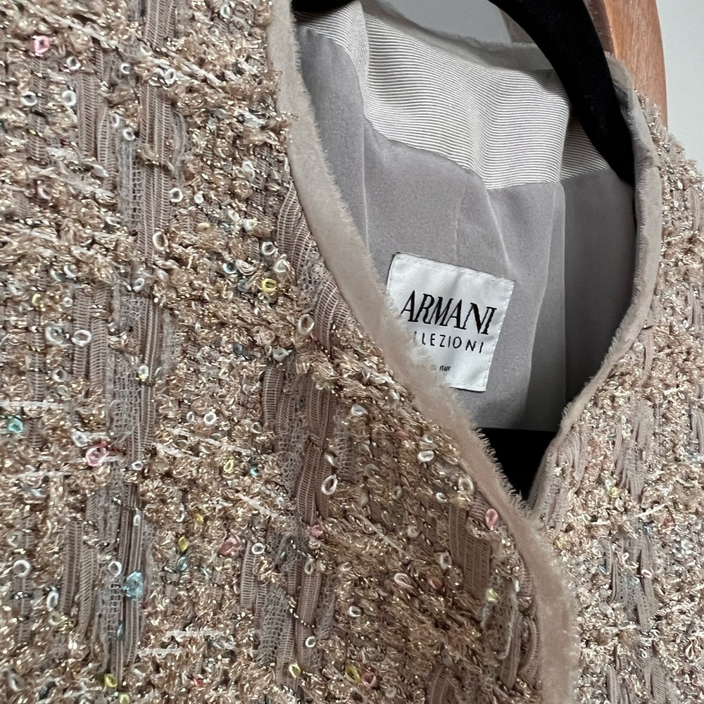 Armani Collezioni Women's Beige Tweed Blazer - Picture 5 of 12